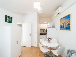 24059109-Ferienwohnung-4-Dubrovnik-300x225-4