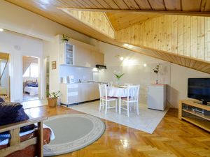 24059131-Ferienwohnung-4-Dubrovnik-300x225-3