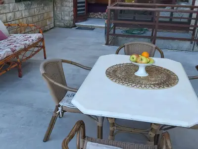 DiningRoom