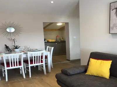 DiningRoom
