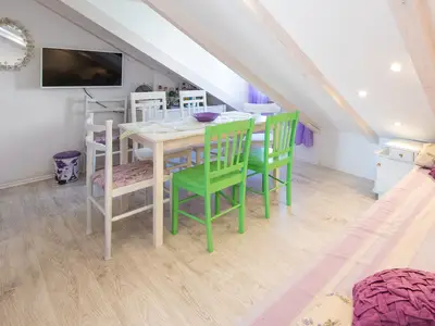DiningRoom