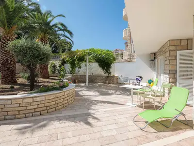 Ferienwohnung für 5 Personen (70 m²) in Duće 5/10