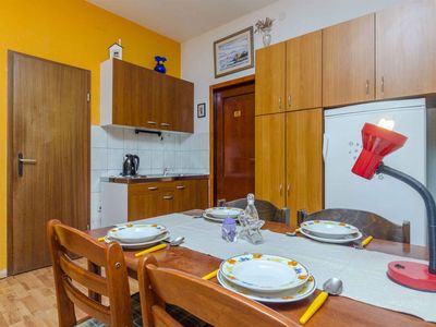 Ferienwohnung für 4 Personen (54 m²) in Duće 6/10