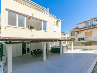 Ferienwohnung für 6 Personen (100 m²) in Duće 8/10