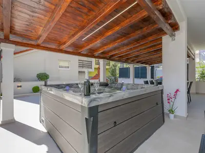 Ferienwohnung für 6 Personen (100 m²) in Duće 10/10