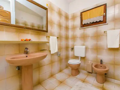 Ferienwohnung für 6 Personen (90 m²) in Duće 8/10