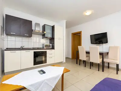 Ferienwohnung für 4 Personen (35 m²) in Duće 4/10