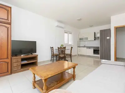 Ferienwohnung für 6 Personen (65 m²) in Duće 6/10