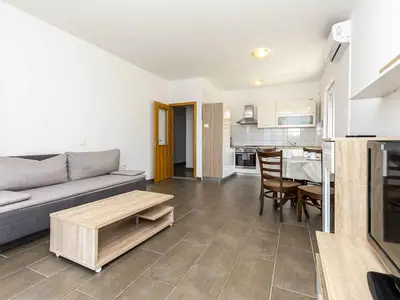 Ferienwohnung für 6 Personen (65 m²) in Duće 4/10