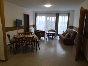 22025917-Ferienwohnung-6-Dülmen-300x225-5