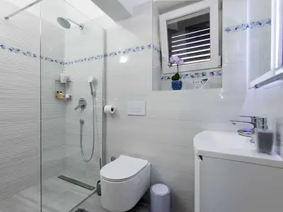 Ferienwohnung für 4 Personen (50 m²) in Dugi Rat 7/10