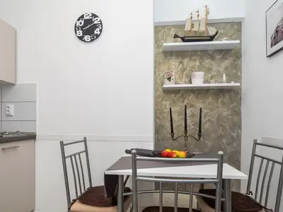 Ferienwohnung für 3 Personen in Jesenice 9/10