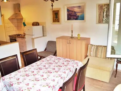 Ferienwohnung für 5 Personen in Jesenice 5/10