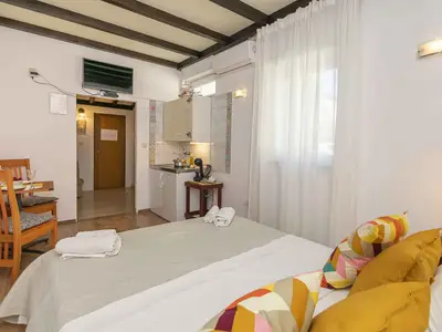 Ferienwohnung für 2 Personen (25 m²) in Jesenice 6/10