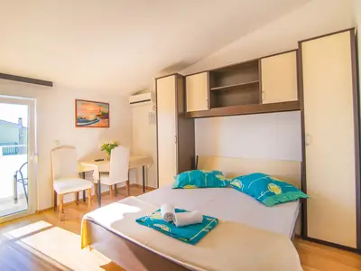 Ferienwohnung für 2 Personen (25 m²) in Dugi Rat 3/10