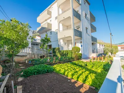 Ferienwohnung für 2 Personen (25 m²) in Dugi Rat 4/10