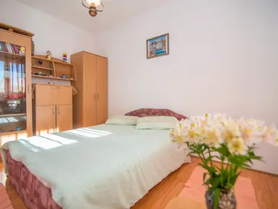 Ferienwohnung für 6 Personen (65 m²) in Dugi Rat 6/10