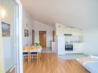 Ferienwohnung für 5 Personen (50 m²) in Dugi Rat 6/10