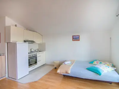 Ferienwohnung für 5 Personen (50 m²) in Dugi Rat 10/10
