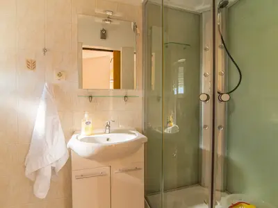Ferienwohnung für 4 Personen (35 m²) in Dugi Rat 7/10