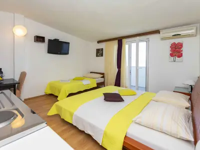 Ferienwohnung für 3 Personen (36 m²) in Jesenice 7/10
