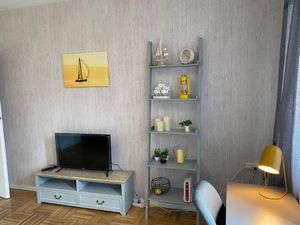 23127719-Ferienwohnung-4-Duisburg-300x225-5