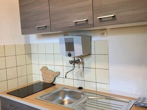 23281471-Ferienwohnung-5-Duisburg-300x225-5