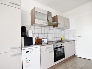 23089565-Ferienwohnung-7-Duisburg-300x225-4