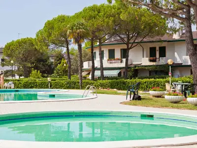 Ferienwohnung für 6 Personen (50 m²) in Caorle 1/10