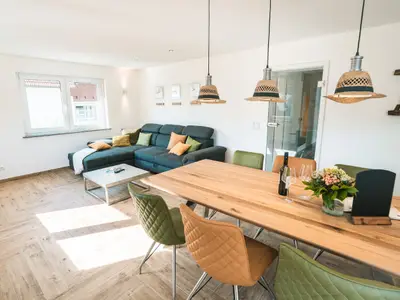 Photo, INSIDE, OUTSIDE