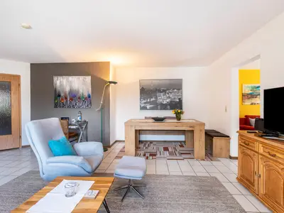 Photo, INSIDE, OUTSIDE