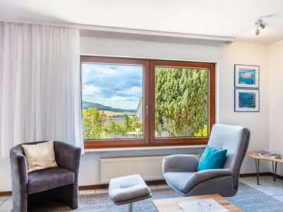 Photo, INSIDE, OUTSIDE