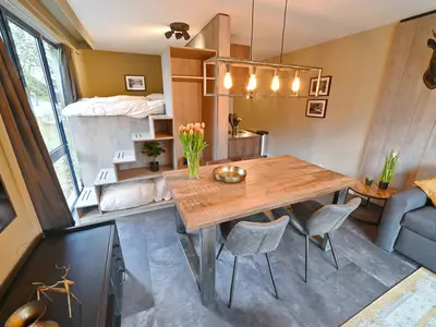 DiningRoom
