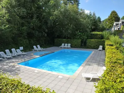 PoolOfHouse