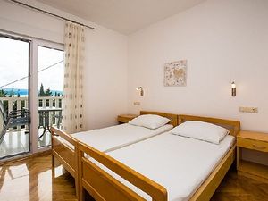 19304723-Ferienwohnung-0-Duće-300x225-5