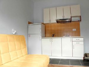 19286215-Ferienwohnung-0-Duće-300x225-5