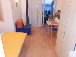 Ferienwohnung mit Schlafzimmer (25 m&sup2;) in Duće