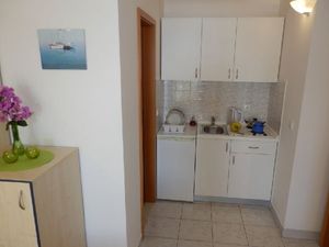 19286251-Ferienwohnung-0-Duće-300x225-4