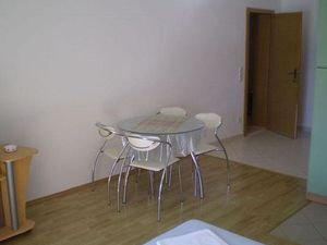 23311692-Ferienwohnung-4-Duće-300x225-4