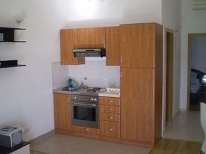 23312027-Ferienwohnung-4-Duće-300x225-5