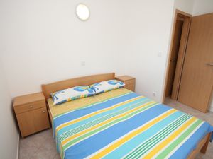 23929846-Ferienwohnung-3-Duće-300x225-5