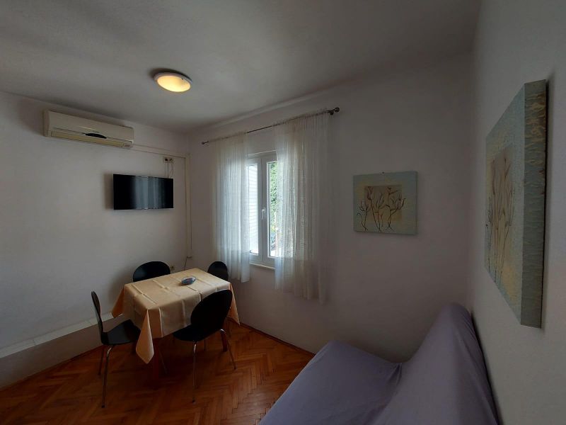 23926965-Ferienwohnung-4-Duće-800x600-1