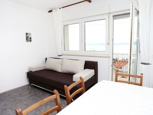 23927083-Ferienwohnung-10-Duće-300x225-2