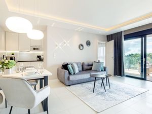 22638953-Ferienwohnung-6-Dziwnow-300x225-0