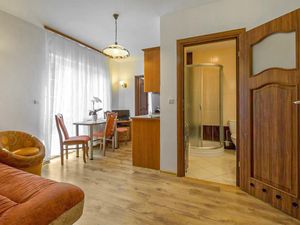 23765017-Ferienwohnung-5-Dębina-300x225-2