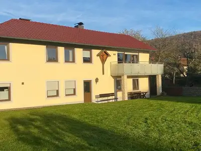 Ferienwohnung für 7 Personen (100 m²) in Ebermannstadt 1/10