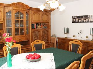 23662343-Ferienwohnung-3-Ebstorf-300x225-3