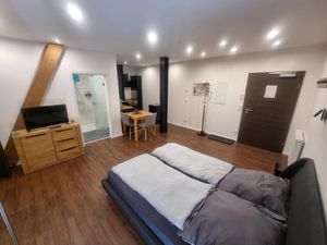 23876990-Ferienwohnung-2-Eckental-300x225-3