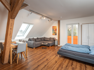 23876993-Ferienwohnung-4-Eckental-300x225-0