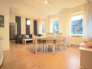 23883614-Ferienwohnung-4-Eckernförde-300x225-5